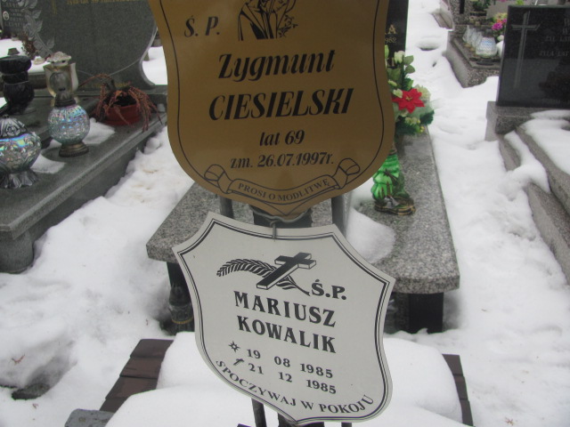 Mariusz Kowalik 1985 Częstochowa Kule - Grobonet - Wyszukiwarka osób pochowanych