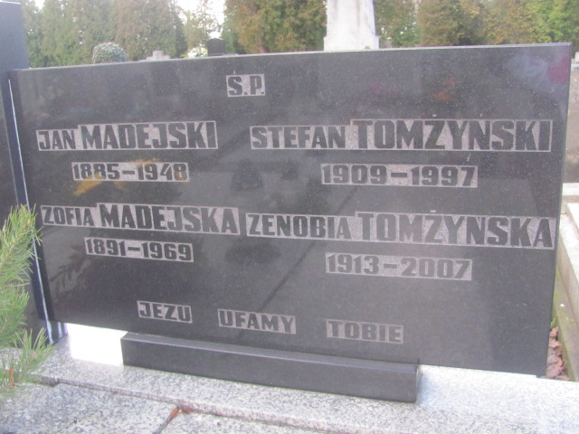 Grażyna Tomżyńska 1952 Częstochowa Kule - Grobonet - Wyszukiwarka osób pochowanych