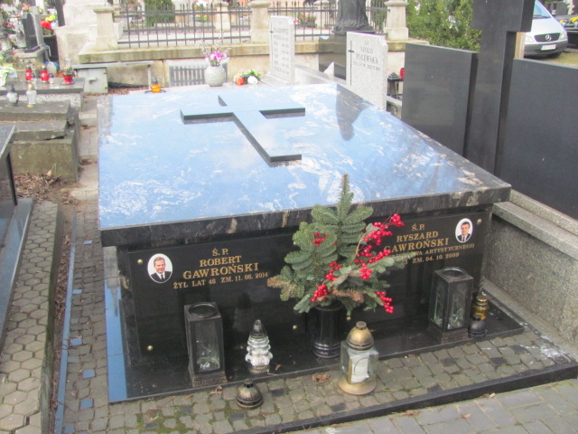 Grób Robert Gawroński