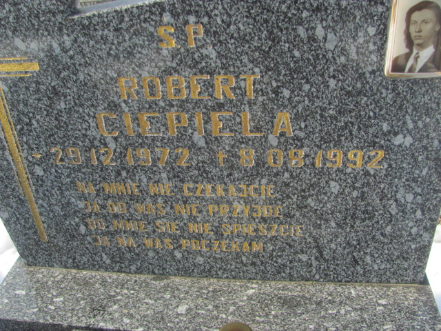 Robert Ciepiela 1972 Częstochowa Kule - Grobonet - Wyszukiwarka osób pochowanych