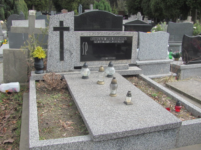 Grób Zdzisława Walarowska