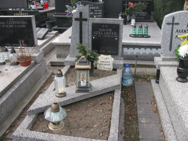 Grób Marianna Szklarzyk